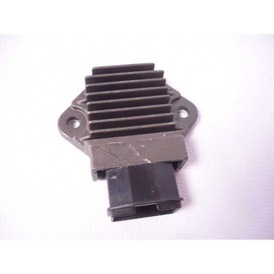 Voltage Regulator -EU-HONDA 125/150/400/600/750/900/1000 CC