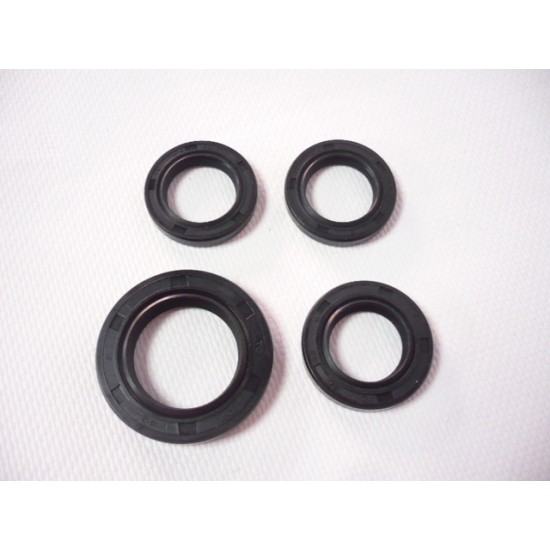 Oil seals kit -EU- GY6 50CC TYPE 2 4 PIECES - 24X42X7 - 1 PIECE.20X32X6 - 1 PIECE.19.8X30X5 - 2 PIECES